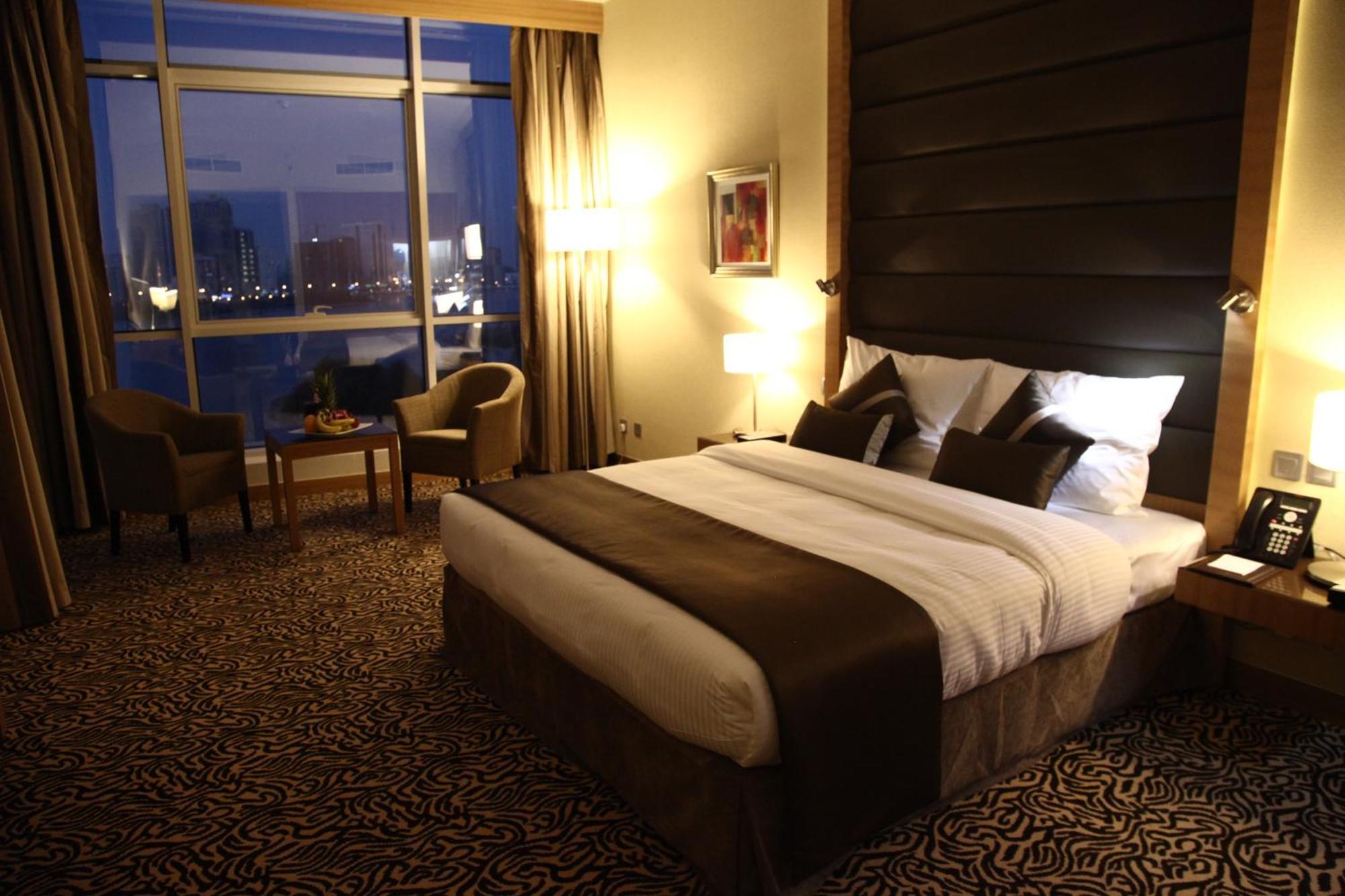 Copthorne Hotel Sharjah Exterior foto